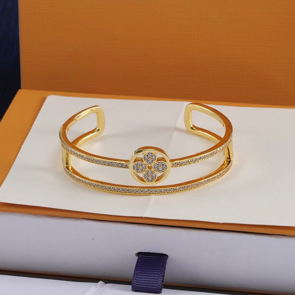 Luvi Cuff Bracelet