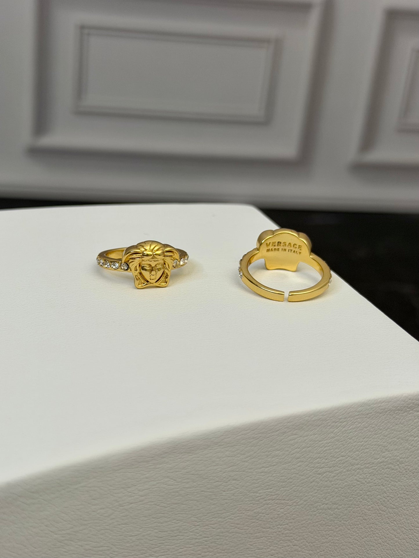 Medusa Ring