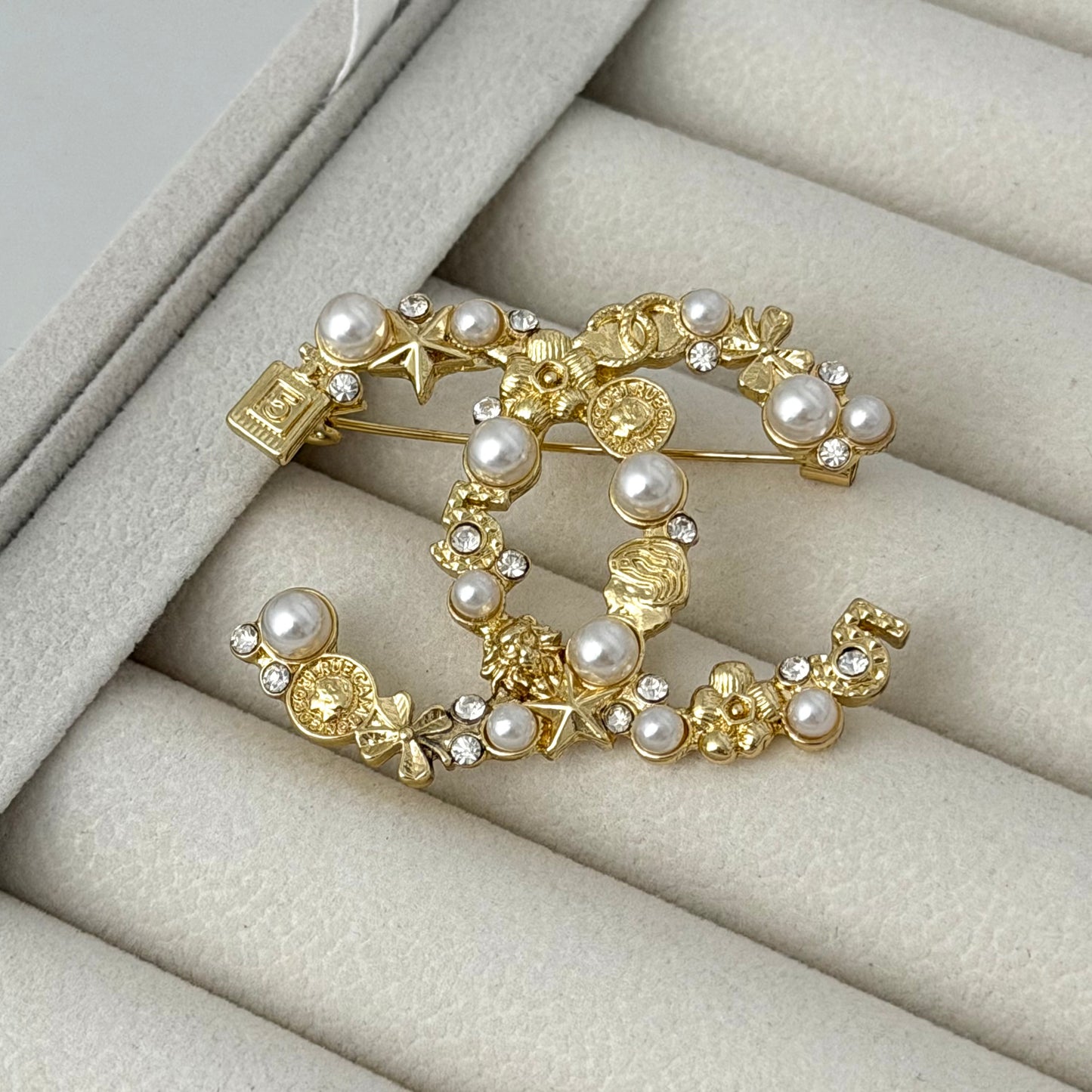 Cecilia Brooch