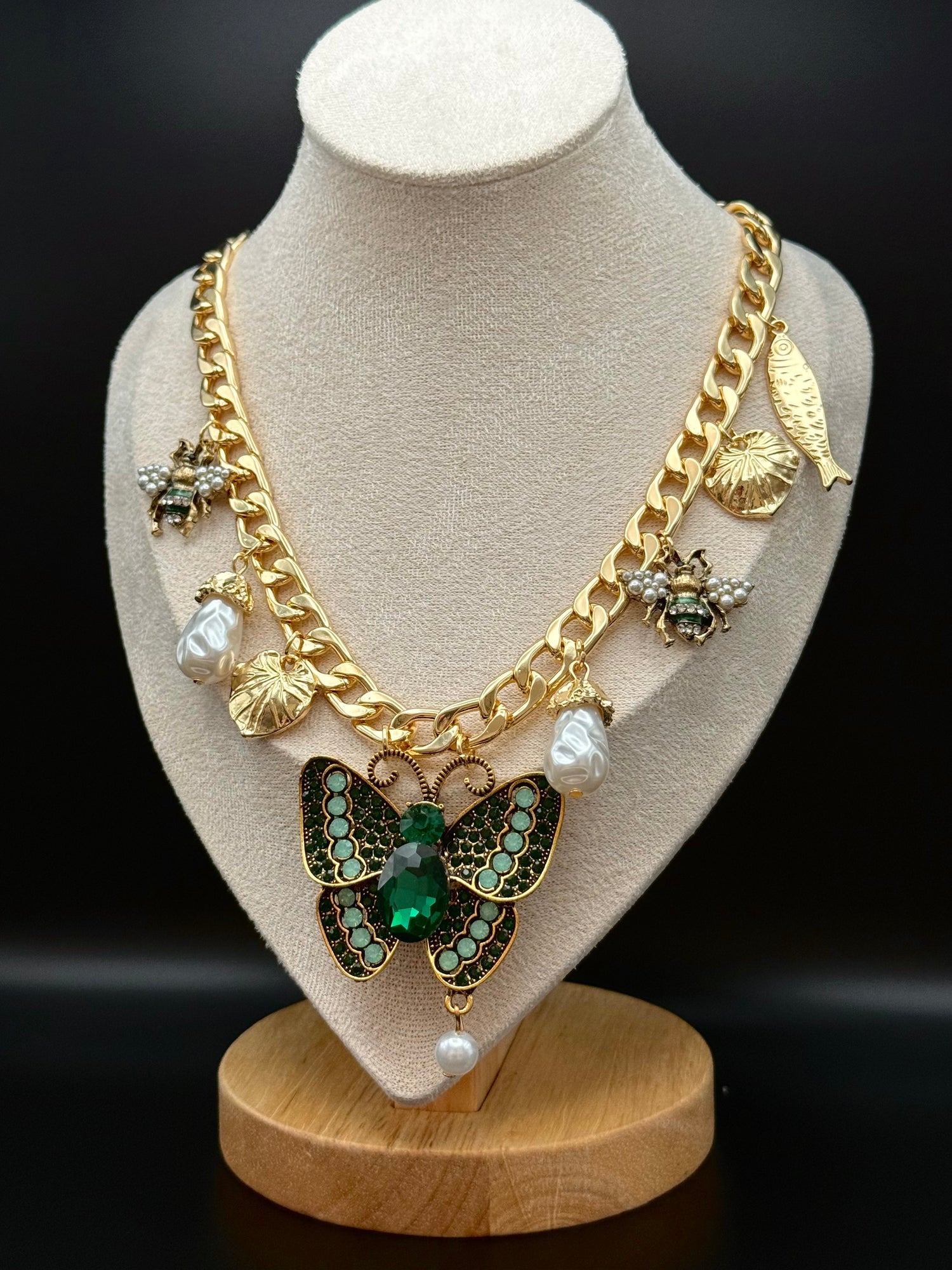 Queen’s Collection