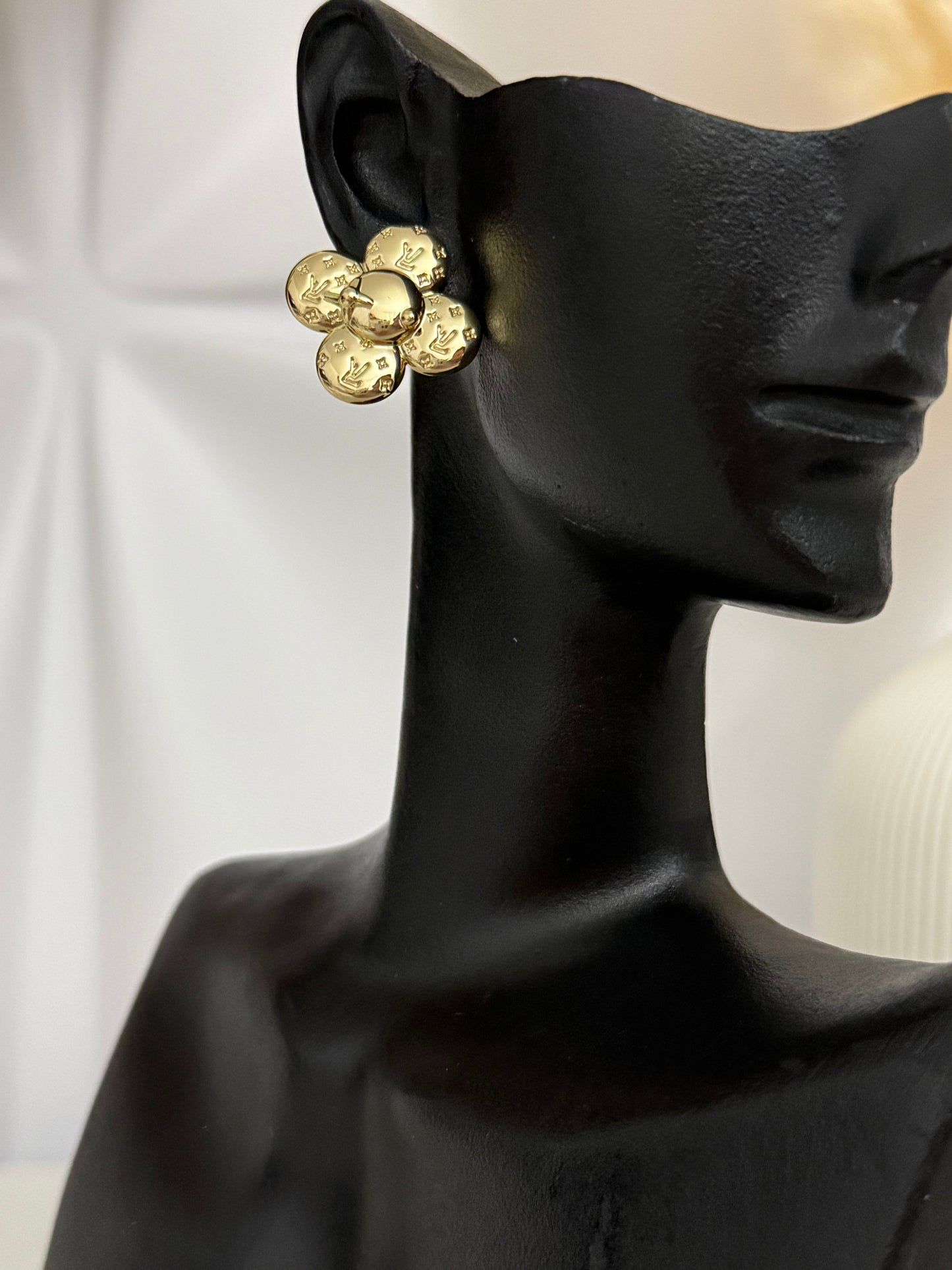 Viviana Earrings