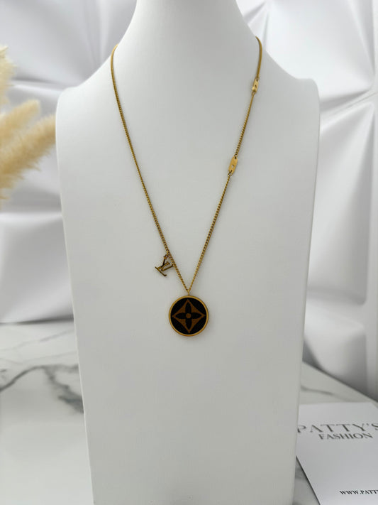 Brown Pendant Necklace