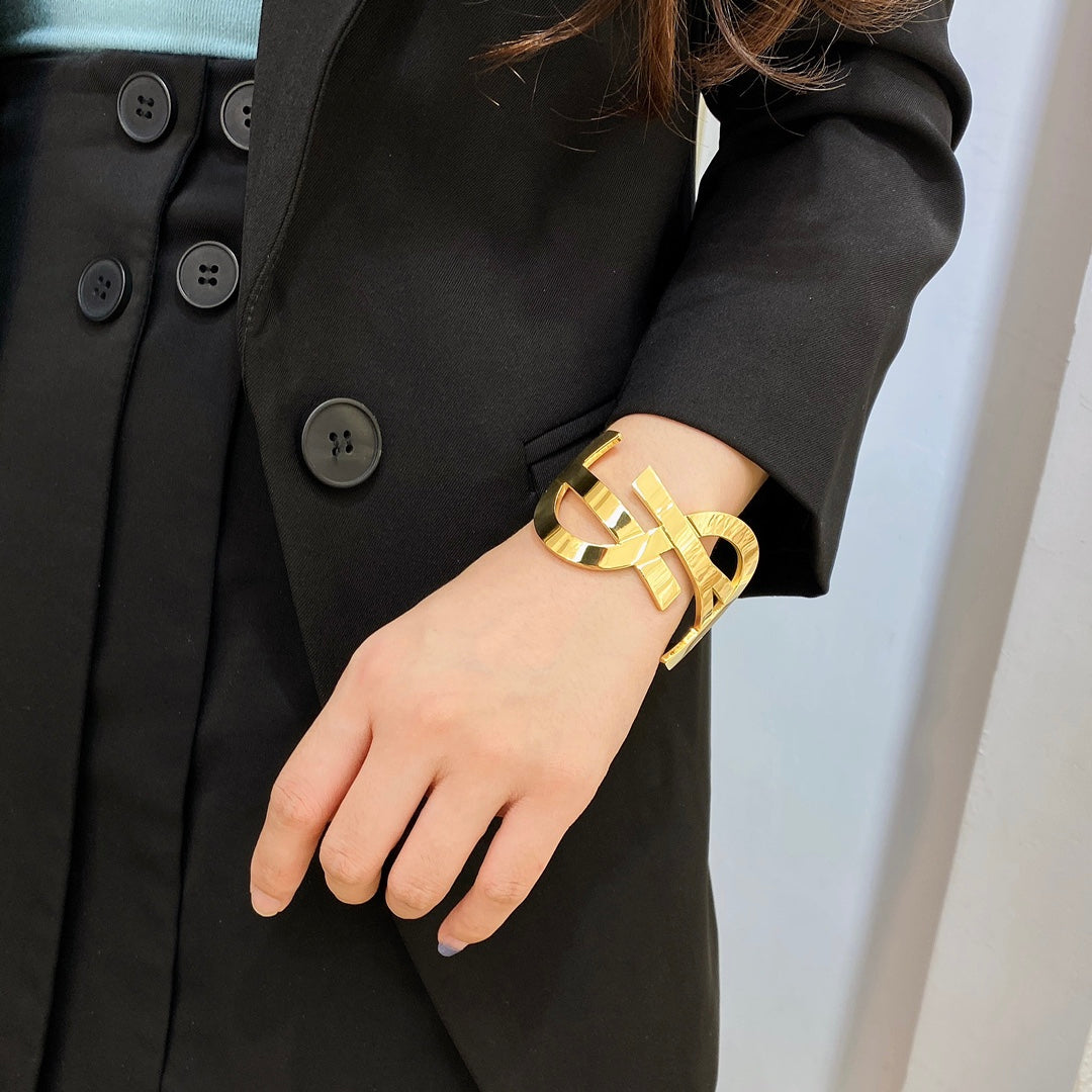 Saint Open Bangle