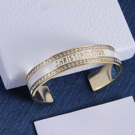 Cd Bangle