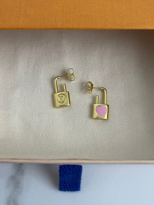 Lou Candadito Earring
