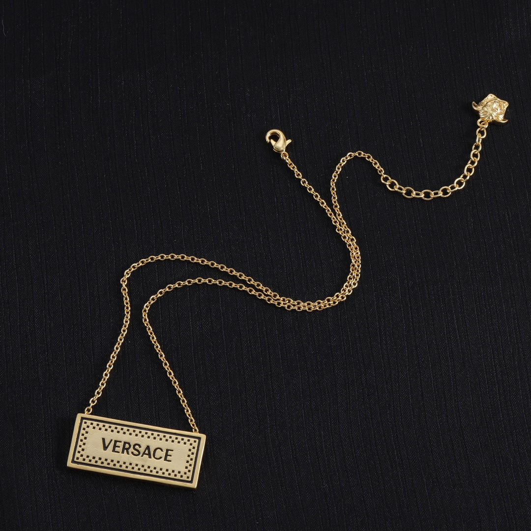 Medusa Necklace