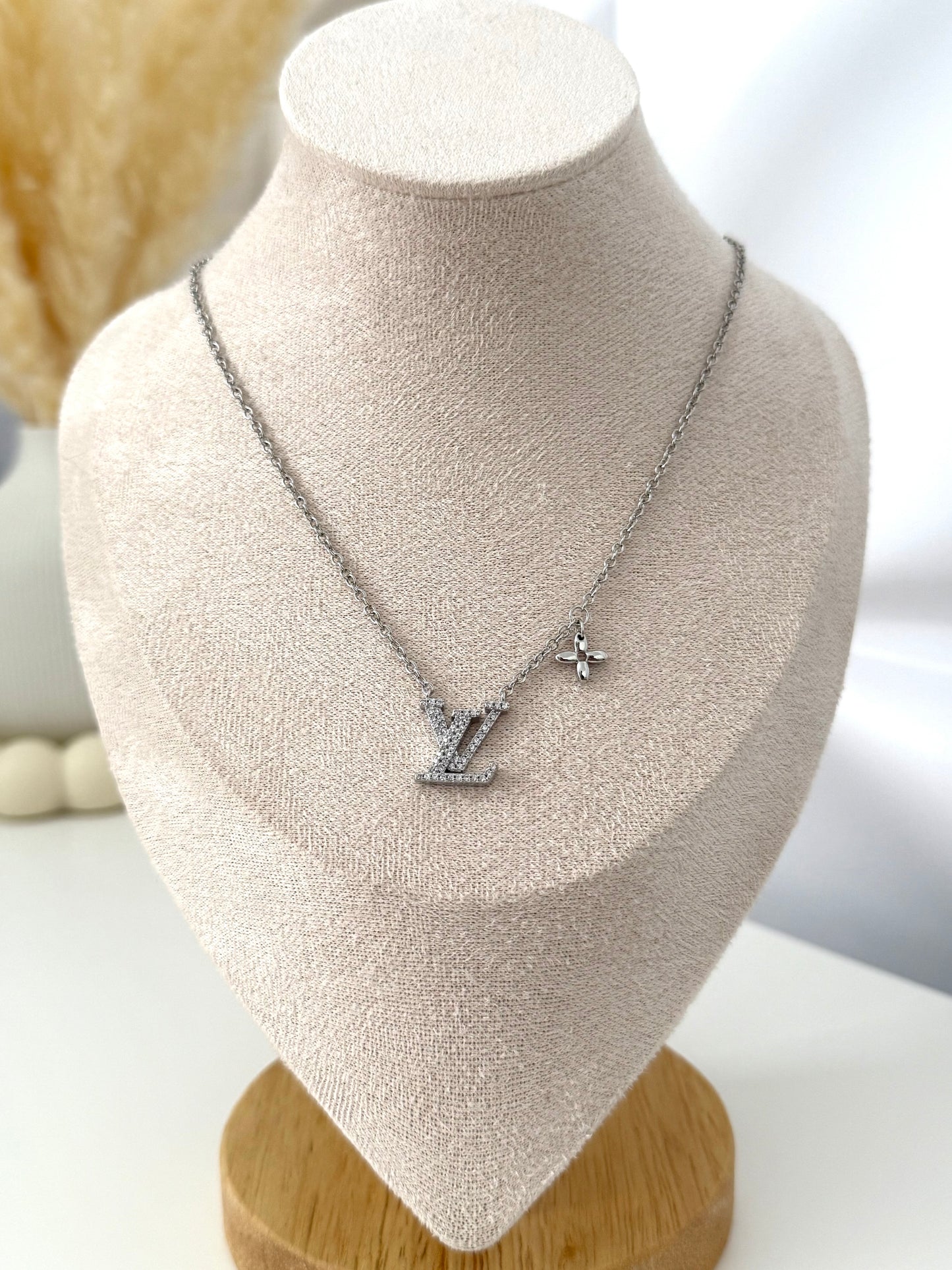 Luvi Silver Necklace