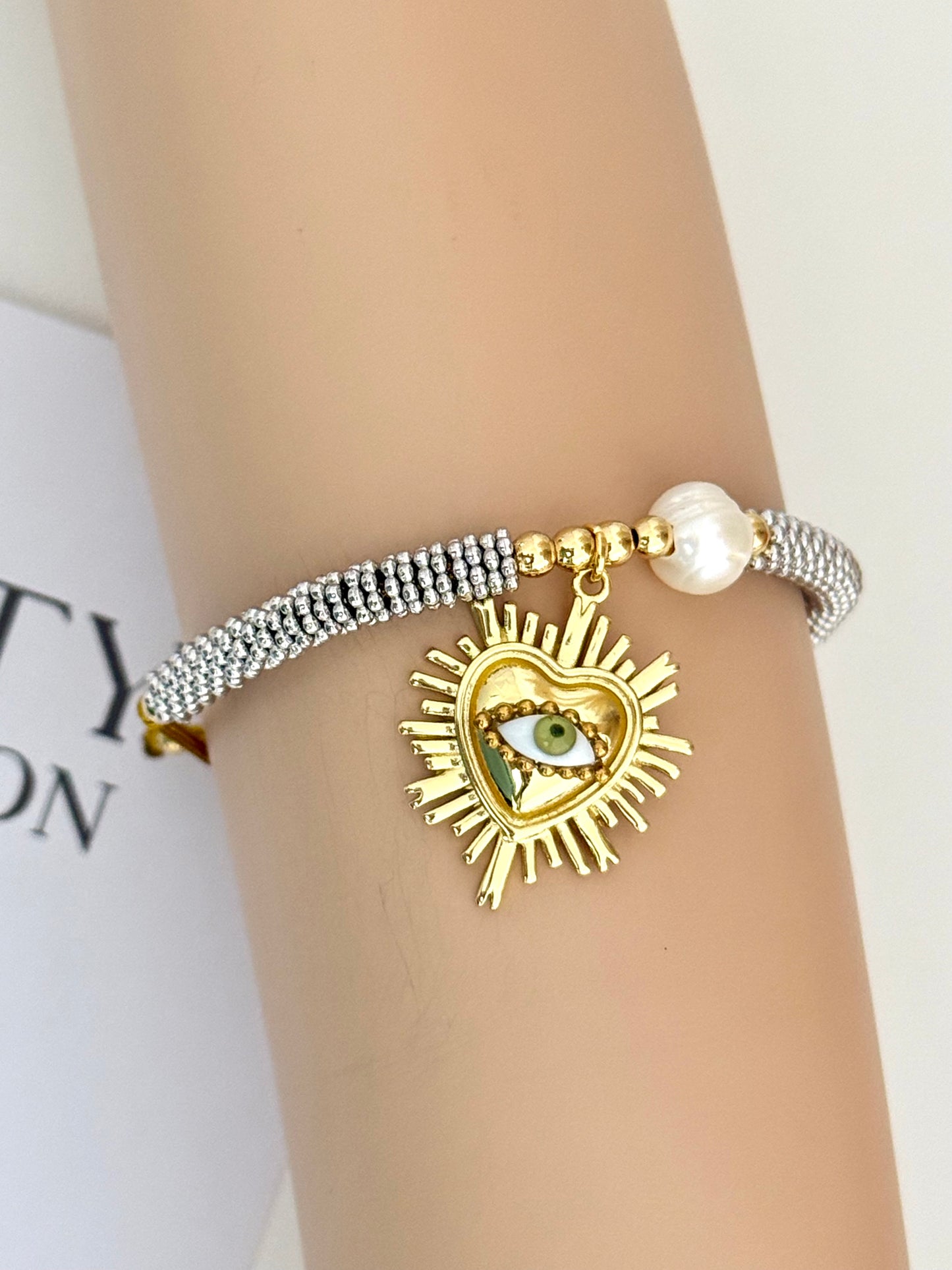 Corazon Bracelet