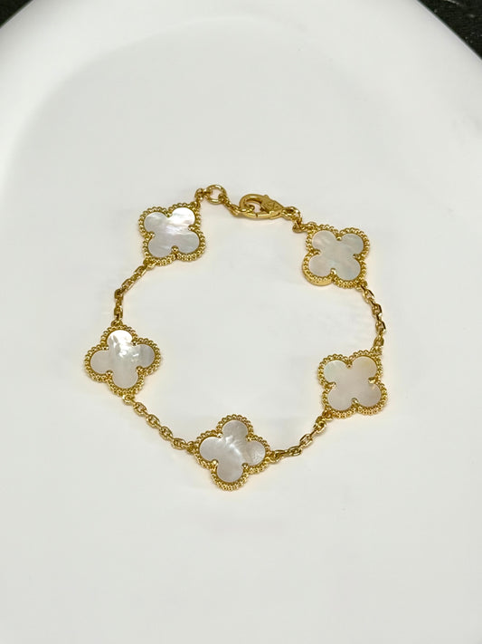 Clover White Bracelet