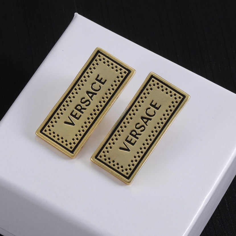 Medusa Earring